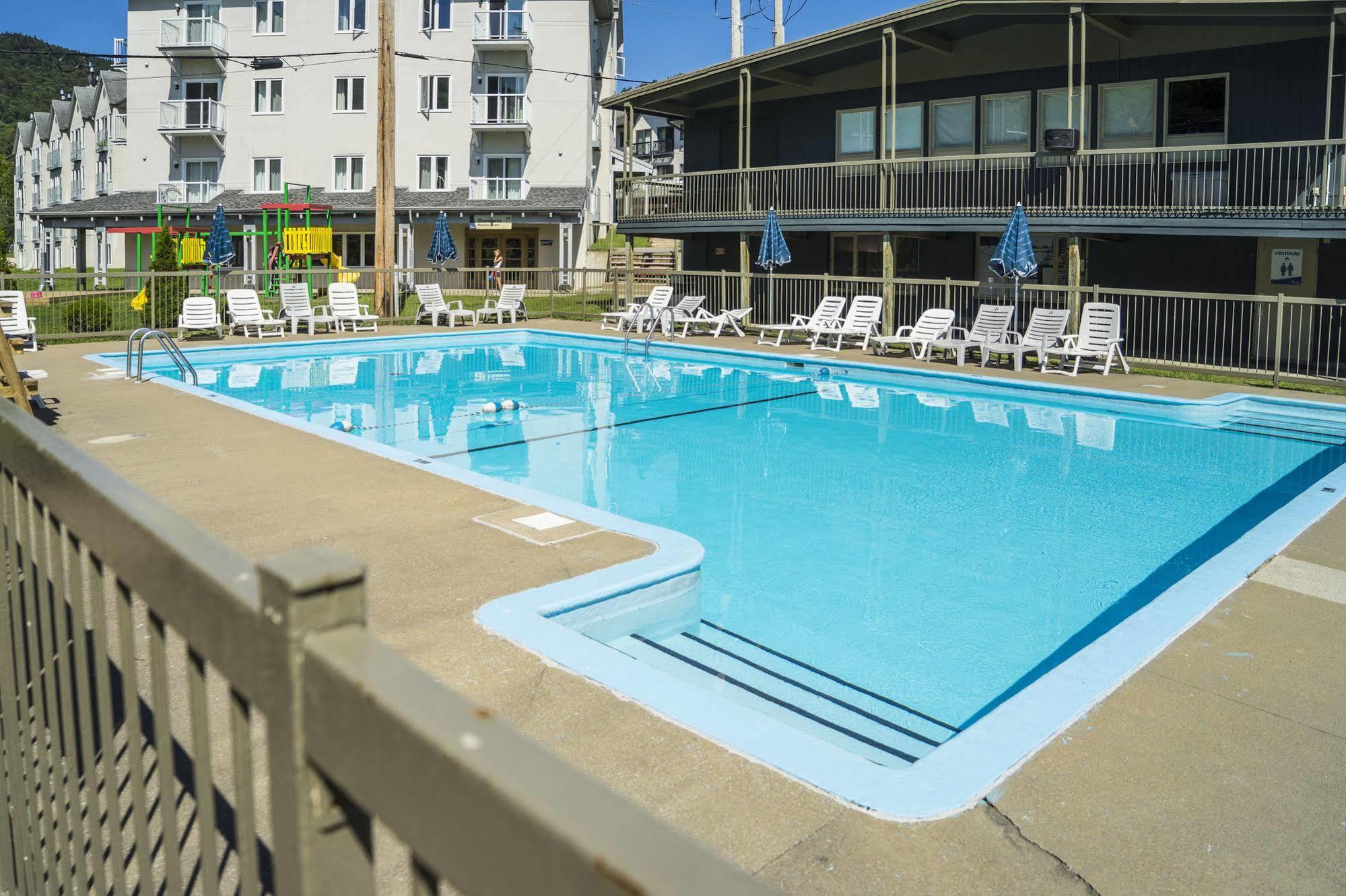 Condos Stoneham Kültér fotó